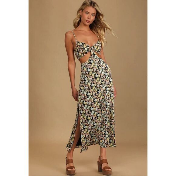 NWT Lulus It's a Perfect Pick Navy Blue Floral Print Cutout Maxi Dress Women’s L - Picture 1 of 10